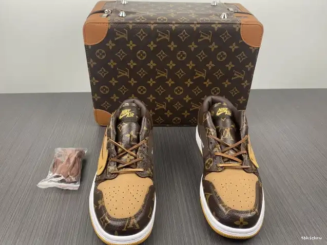 Reps TBkick x AJ1 LOW Air Off-Louis 1 Jordan OW 0617